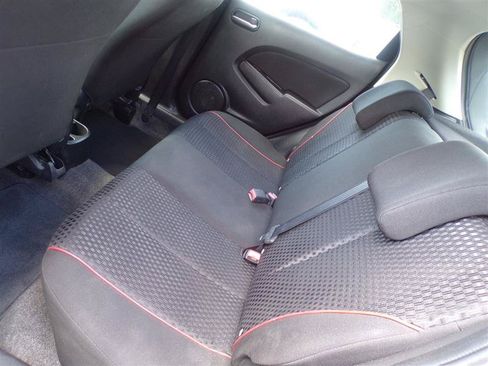 Used 2012 MAZDA MAZDA2 Touring FWD image 26