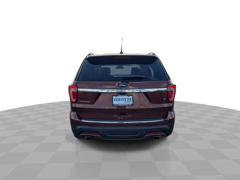 Used 2018 Ford Explorer Limited w/ Equipment Group 301A FWD image 7