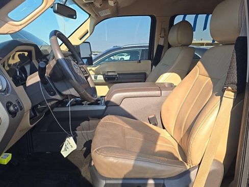 Used 2015 Ford F250 Lariat w/ Lariat Interior Package AWD/4WD image 7