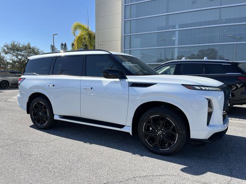 Used 2026 INFINITI QX80 4WD image 8