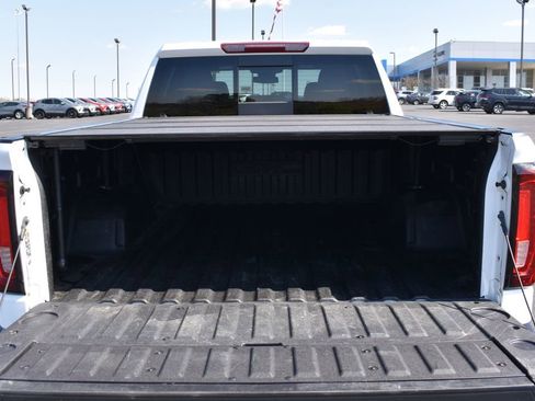 Used 2024 GMC Sierra 1500 SLT w/ SLT Premium Plus Package image 7