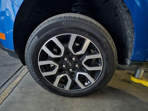 Used 2022 Ford Maverick Lariat image 22