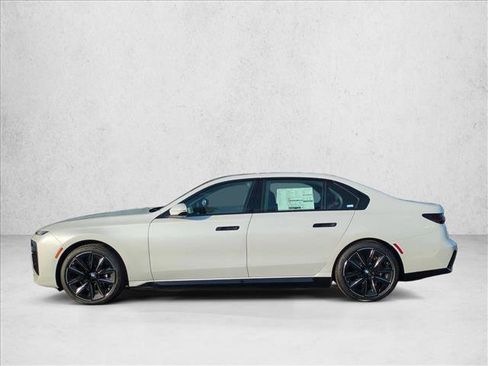 New 2026 BMW i7 xDrive60 AWD/4WD image 5
