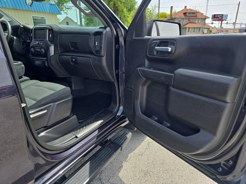 Used 2023 Chevrolet Silverado 1500 Custom RWD image 34