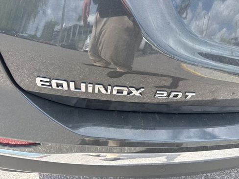 Used 2020 Chevrolet Equinox Premier image 11