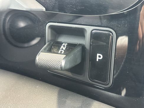 Used 2023 Porsche Taycan w/ Premium Package image 20