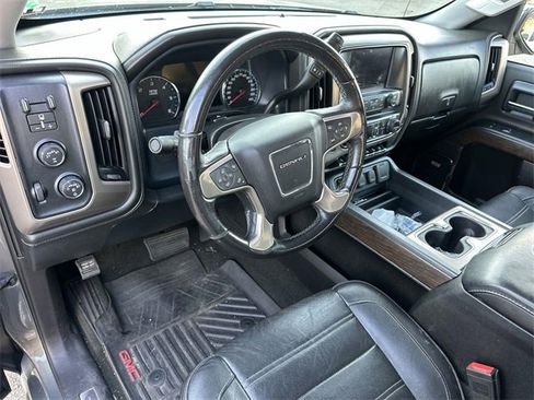 Used 2018 GMC Sierra 1500 Denali w/ Denali Ultimate Package image 6