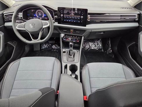 New 2026 Volkswagen Jetta SE image 14