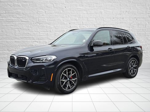 Used 2023 BMW X3 M40i image 3