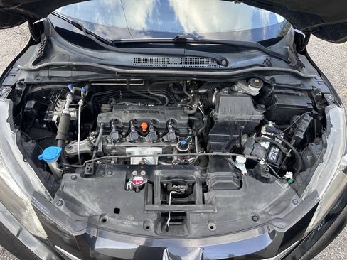 Used 2016 Honda HR-V LX image 10