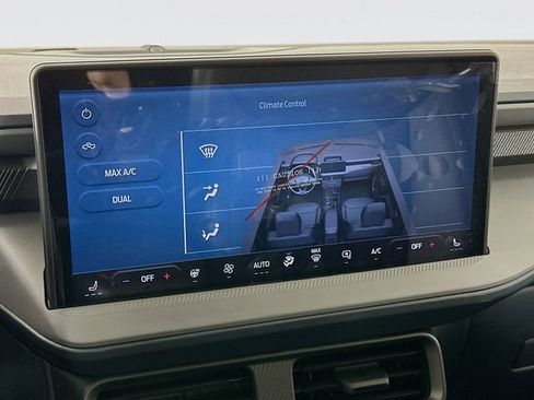 New 2026 Ford Maverick Lariat w/ Black Appearance Package image 16