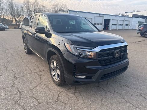 Used 2025 Honda Ridgeline RTL image 4