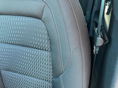 Used 2026 Chevrolet Equinox LT image 12