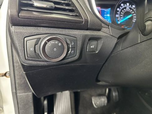 Used 2020 Ford Fusion Titanium image 19