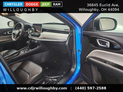 Used 2024 Jeep Compass Limited AWD/4WD image 32