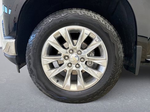 Used 2022 Chevrolet Silverado 1500 LTZ image 22