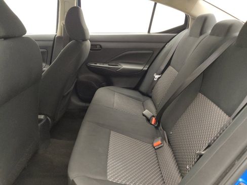 Used 2020 Nissan Versa S FWD image 18
