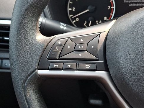 Used 2020 Nissan Altima 2.5 S FWD image 26