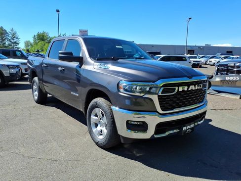 New 2026 RAM 1500 Big Horn AWD/4WD image 7
