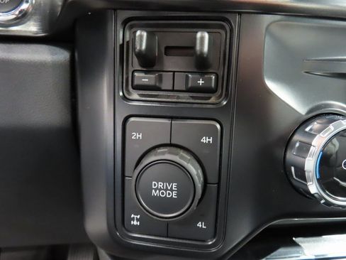 Used 2024 Ford F250 Lariat w/ Lariat Ultimate Package image 70