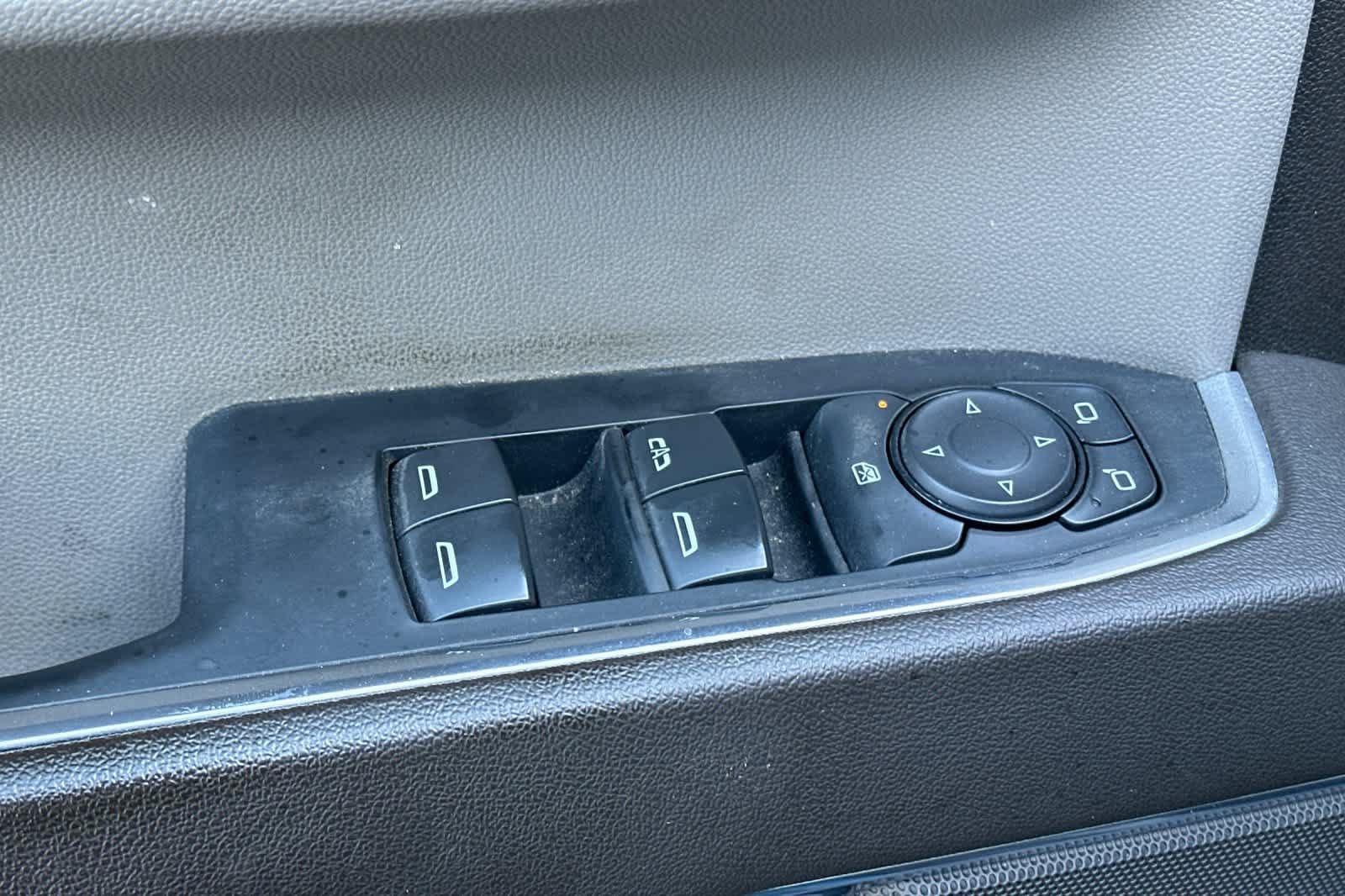 Used 2024 GMC Sierra 1500 SLE AWD/4WD image 14