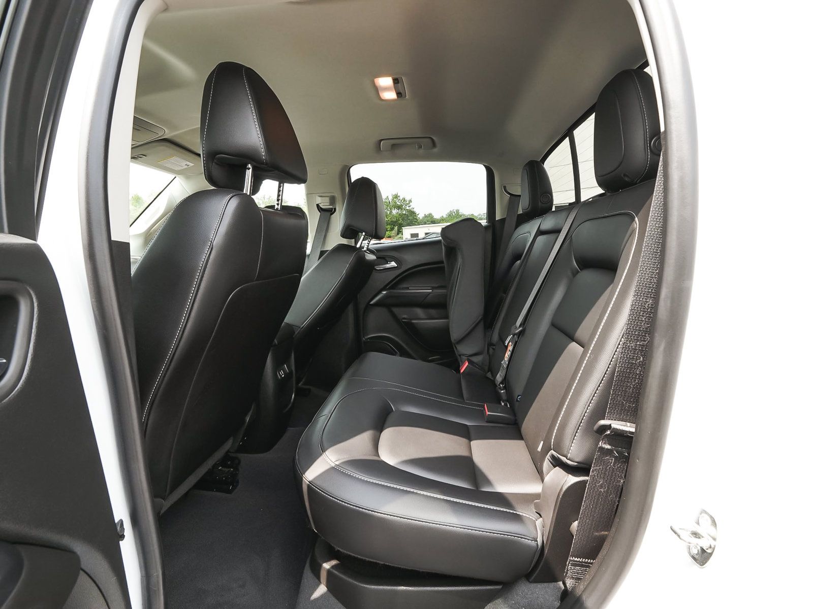 Used 2022 GMC Canyon Elevation w/ Elevation Premium Package AWD/4WD image 31