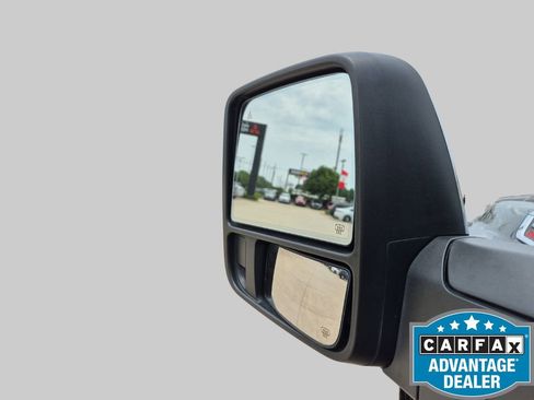 Used 2024 RAM 2500 Laramie image 12