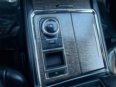 Used 2020 Ford Expedition Max XLT w/ Equipment Group 202A image 17