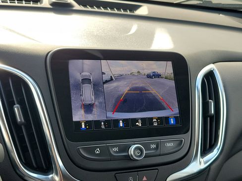 Used 2024 Chevrolet Equinox LT image 25