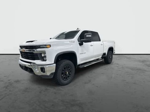 Used 2024 Chevrolet Silverado 2500 LT AWD/4WD image 8
