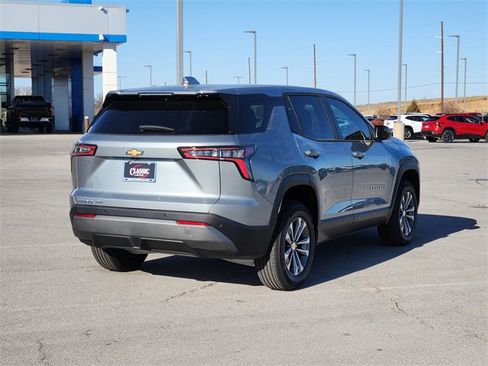 New 2026 Chevrolet Equinox LT w/ Convenience Package II image 7