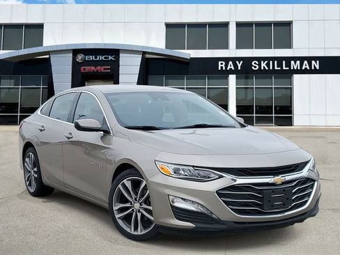 Used 2024 Chevrolet Malibu LT image 1