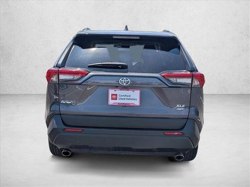 Used 2025 Toyota RAV4 XLE AWD/4WD image 6