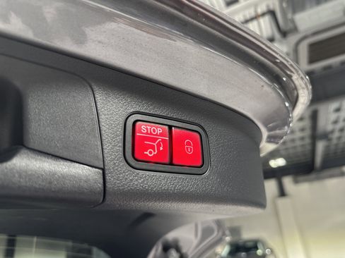 Certified 2023 Mercedes-Benz GLA 250 4MATIC image 17