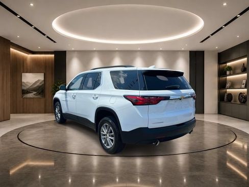 Certified 2023 Chevrolet Traverse LT FWD image 7