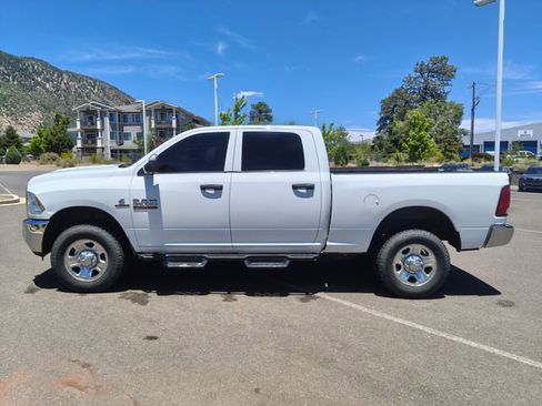 Used 2018 RAM 2500 Tradesman w/ Chrome Appearance Group AWD/4WD image 2
