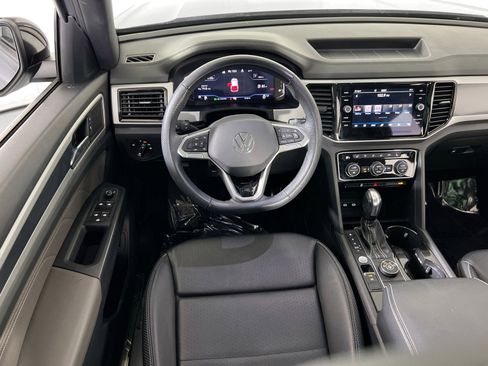 Used 2023 Volkswagen Atlas Cross Sport SEL R-Line image 22