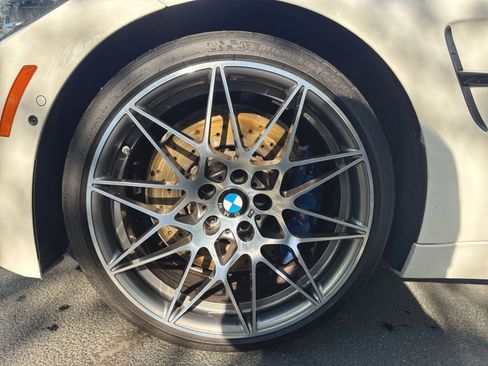 Used 2018 BMW M3 RWD image 7