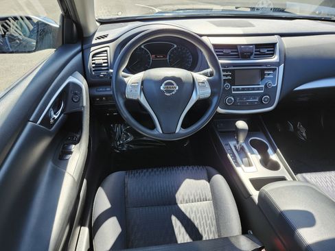 Used 2018 Nissan Altima 2.5 S w/ S Convenience Package image 24