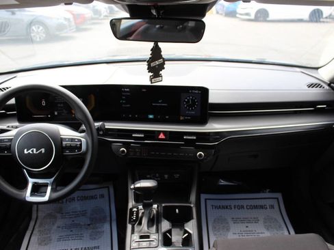 Used 2025 Kia K5 LXS FWD image 18