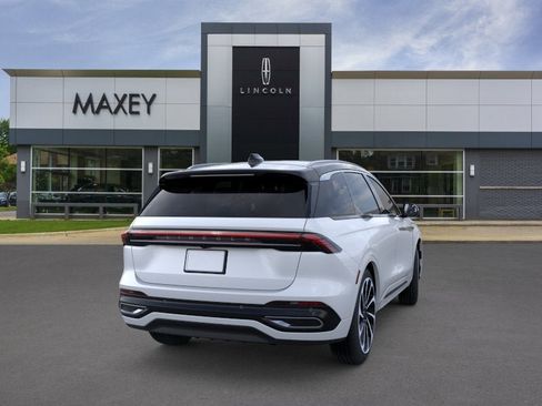 New 2026 Lincoln Nautilus Black Label AWD/4WD image 8