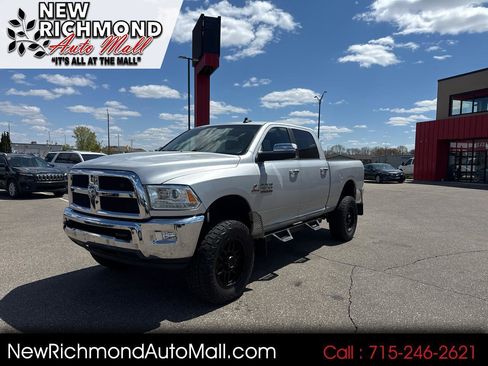 Used 2018 RAM 2500 Laramie AWD/4WD image 1