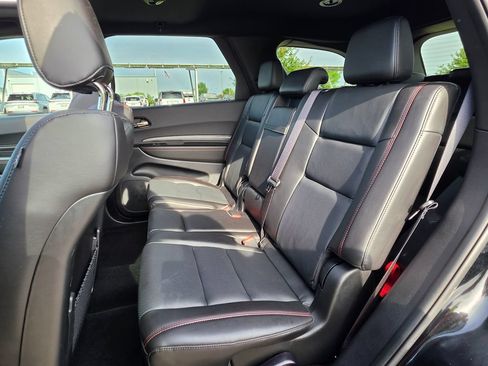 Used 2025 Dodge Durango GT AWD/4WD image 32