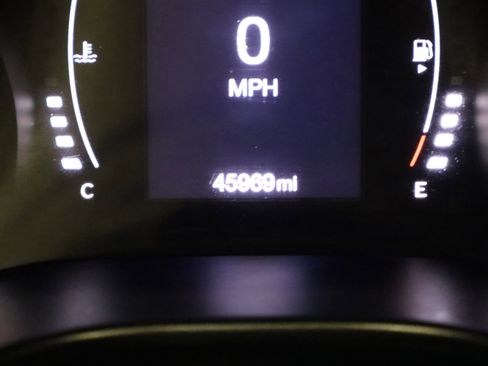 Used 2022 Jeep Compass Latitude image 14