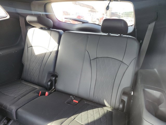 Used 2022 Buick Enclave Avenir w/ Trailering Package, 5000 lbs. AWD/4WD image 20