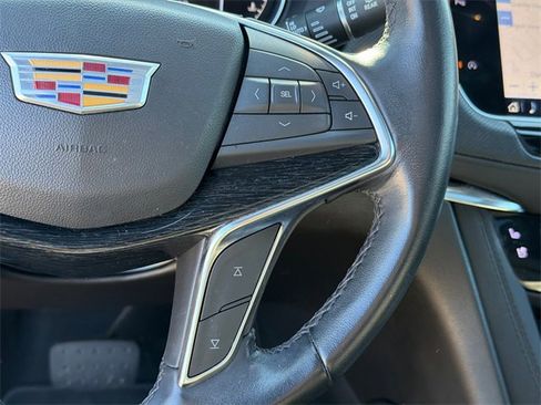 Used 2021 Cadillac XT5 Premium Luxury image 26