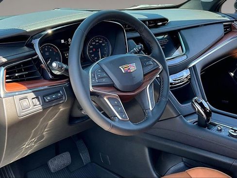 New 2026 Cadillac XT5 Premium Luxury w/ Driver Assist Package FWD image 6