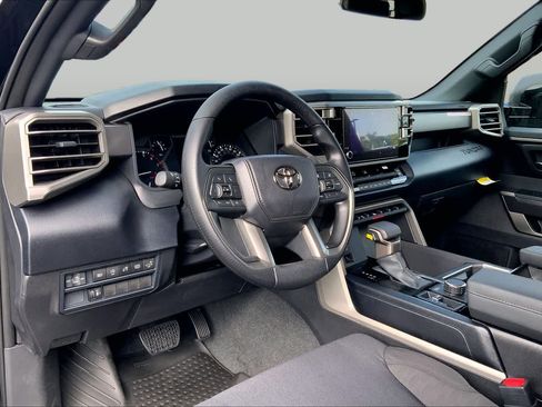 New 2026 Toyota Tundra SR5 AWD/4WD image 8