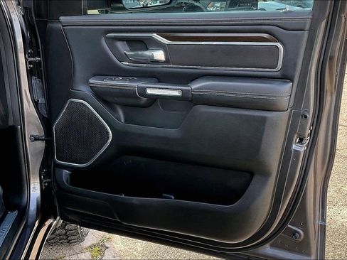 Used 2022 RAM 1500 Laramie AWD/4WD image 27