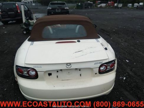 Used 2008 MAZDA MX-5 Miata Grand Touring w/ Premium Pkg image 7